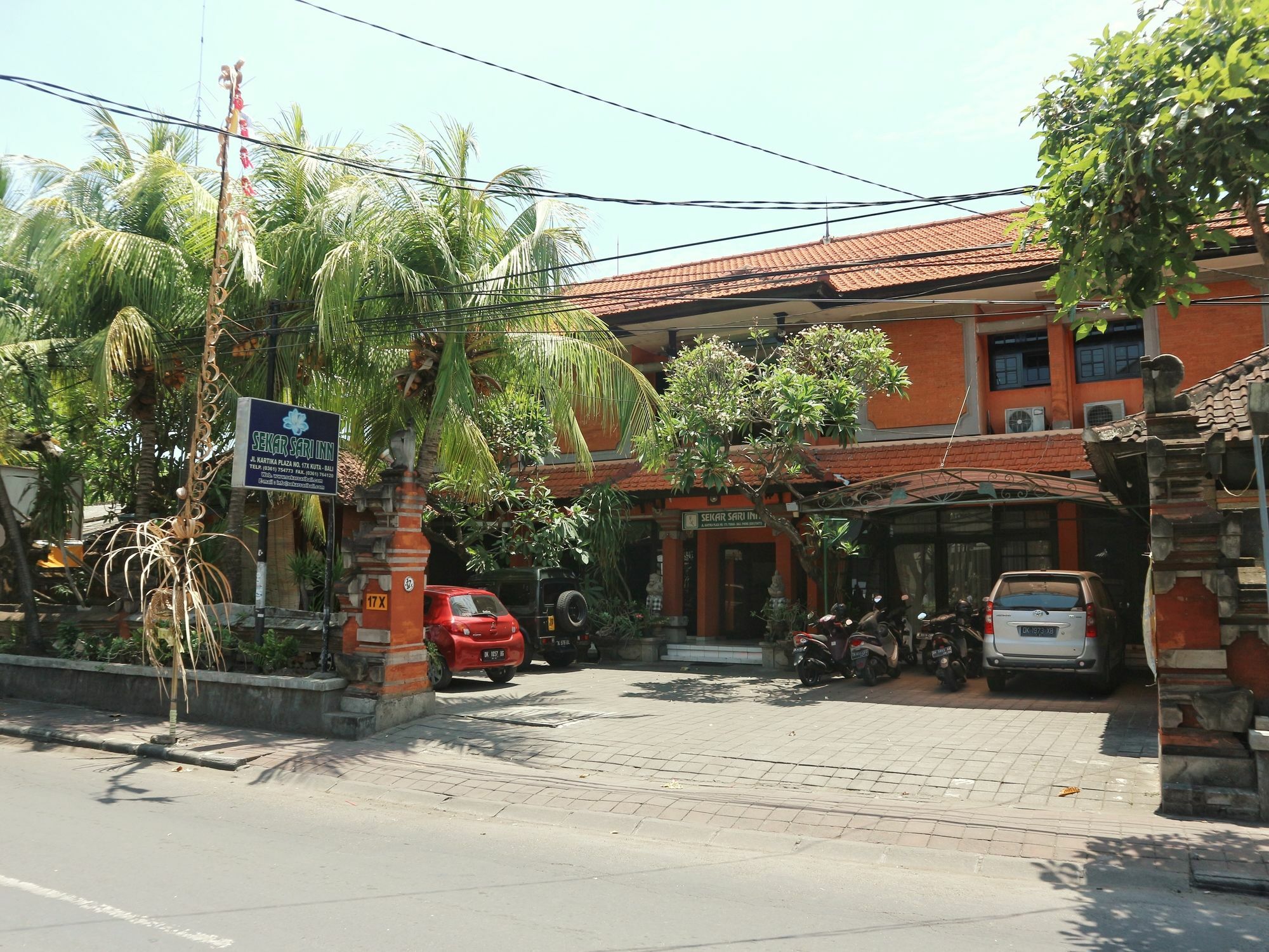 Sekar Sari Inn Kuta  Exterior photo