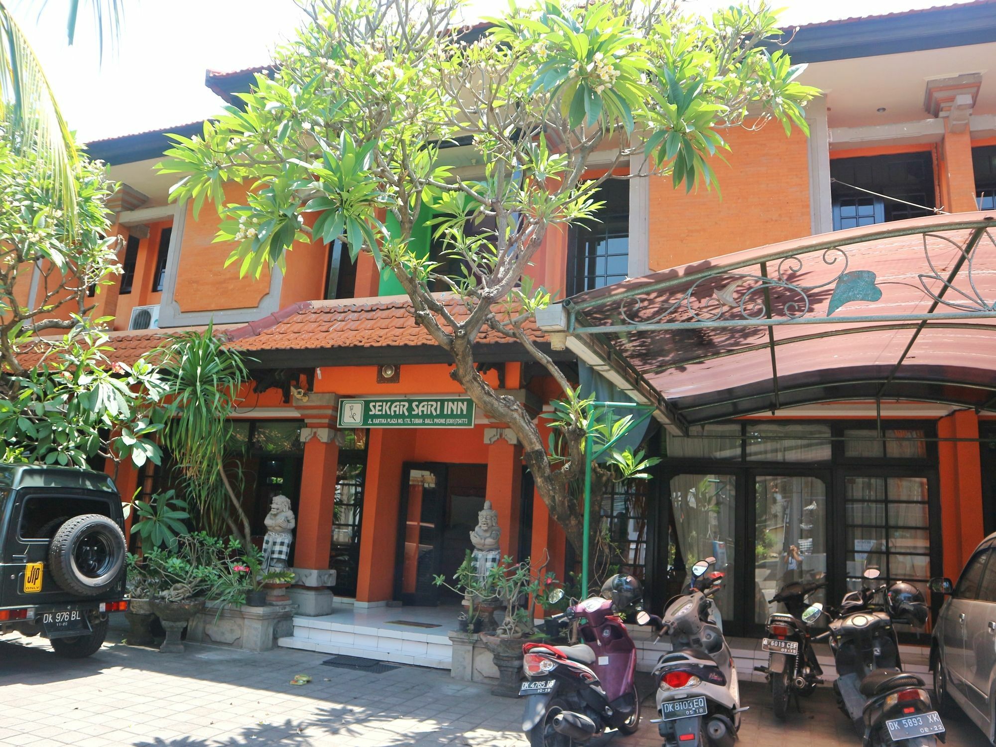 Sekar Sari Inn Kuta  Exterior photo